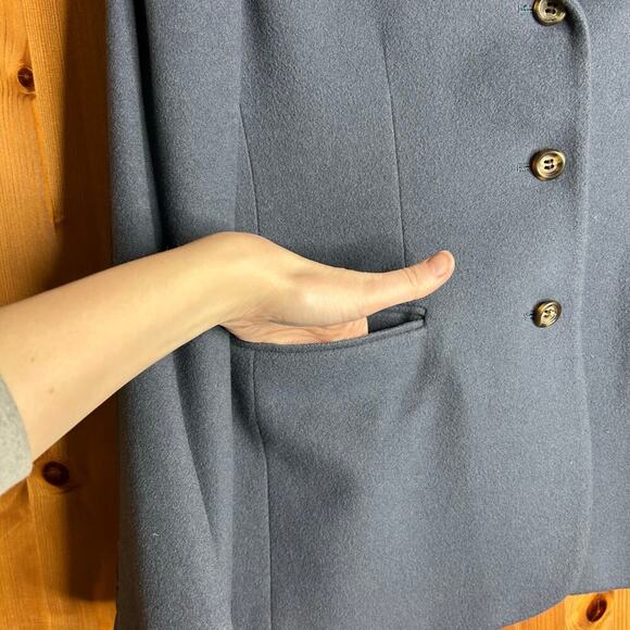 Vintage L.L. Bean Cashmere Wool Blazer Women’s 10P Navy Blue Professional Preppy - Picture 3 of 8